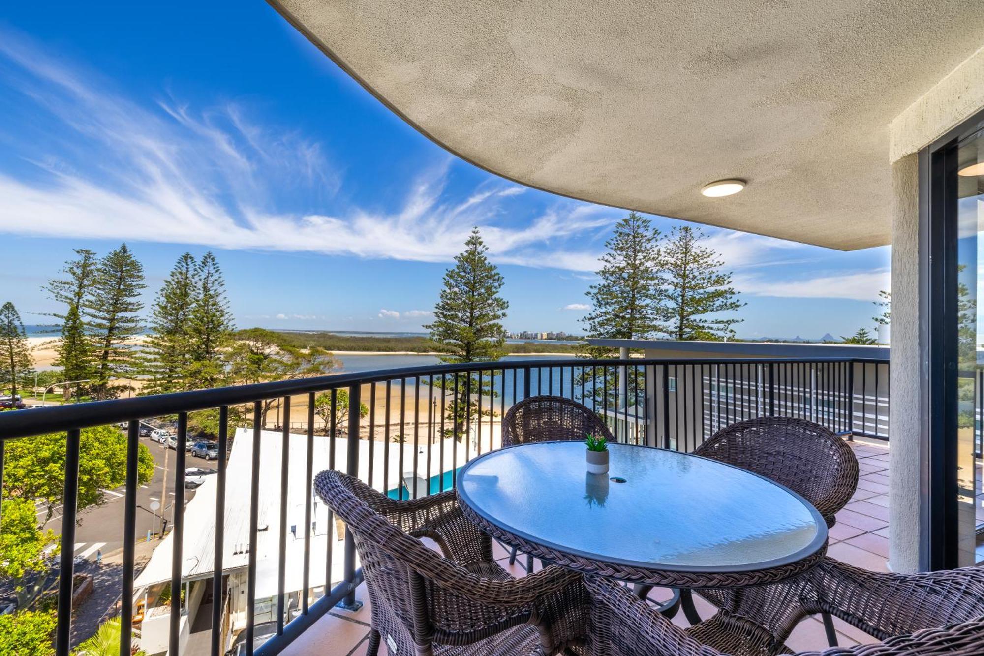 Belaire Place Motel Apartments Caloundra Exterior foto