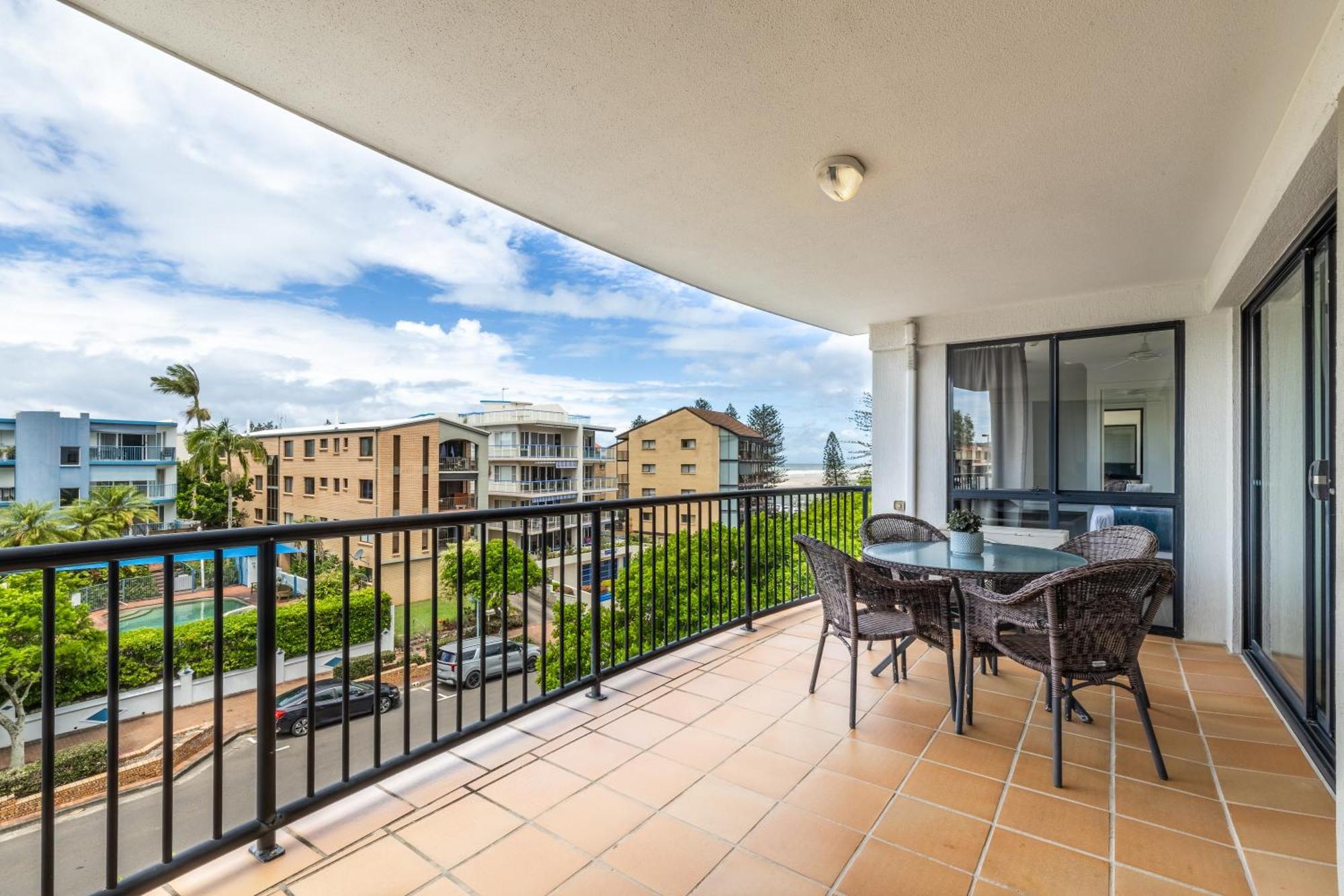 Belaire Place Motel Apartments Caloundra Exterior foto