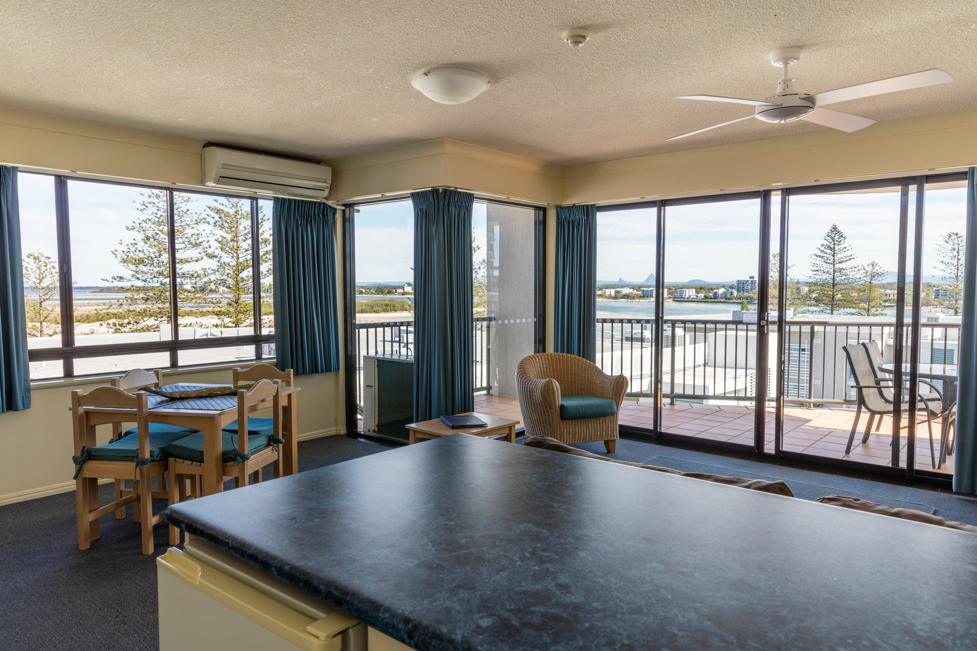 Belaire Place Motel Apartments Caloundra Exterior foto